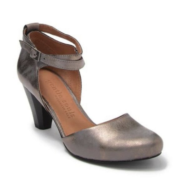 gentle souls Shoes - Gentle Souls Kenneth Cole Raven Ankle Strap Pumps